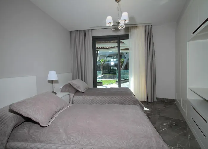 Retron Ξενοδοχείο