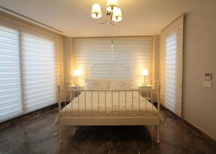 Retron Ξενοδοχείο