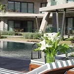 Hotel Retron